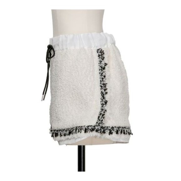 Sacai Women's High Waisted Tweed Shorts size L/10 - Off White Made in Japan NWT - Picture 3 of 10